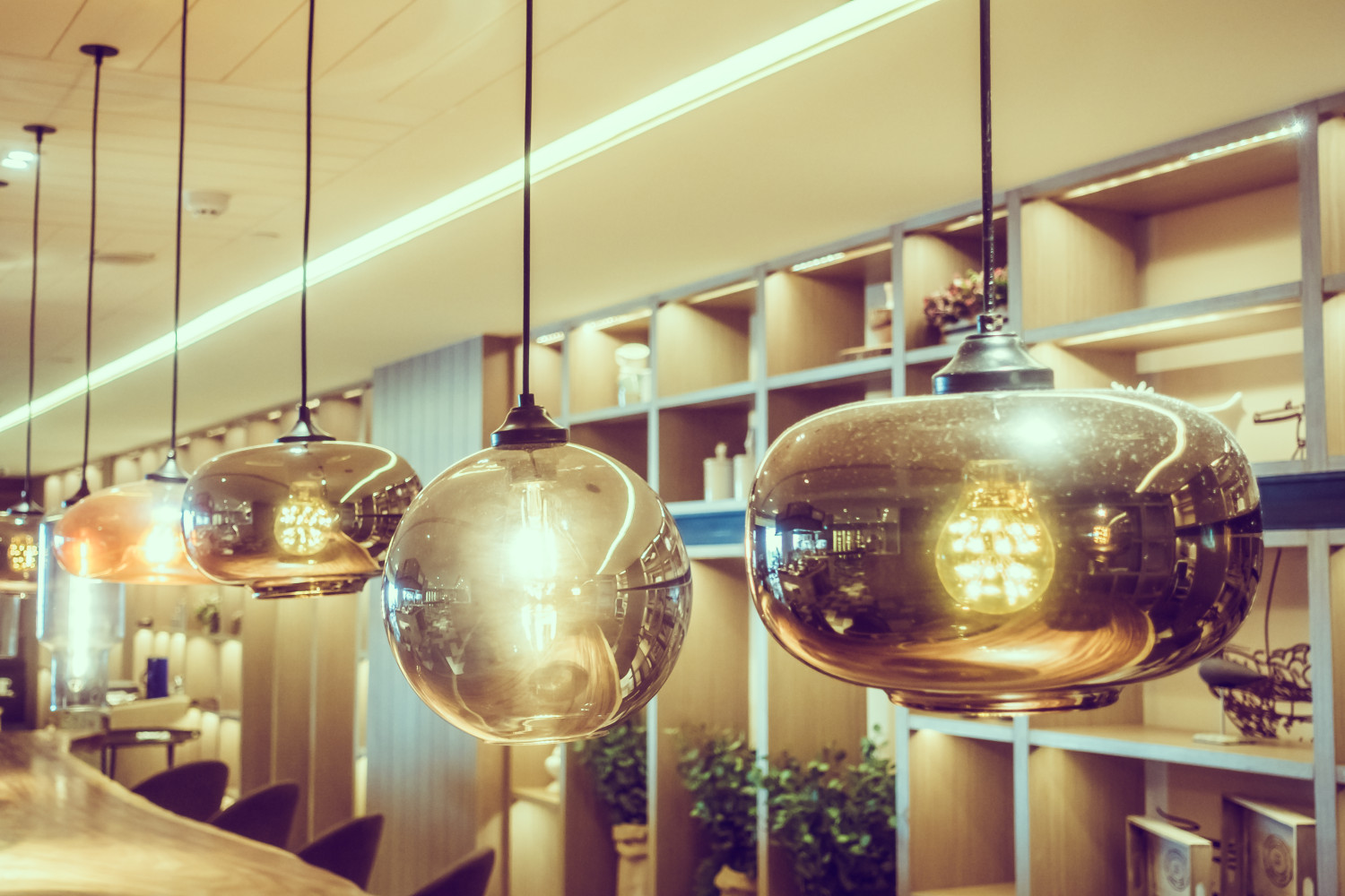 Home Improvement & Lighting
